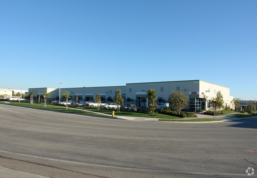 Primary Photo Of 2000 Cabot Pl, Oxnard Warehouse For Sale