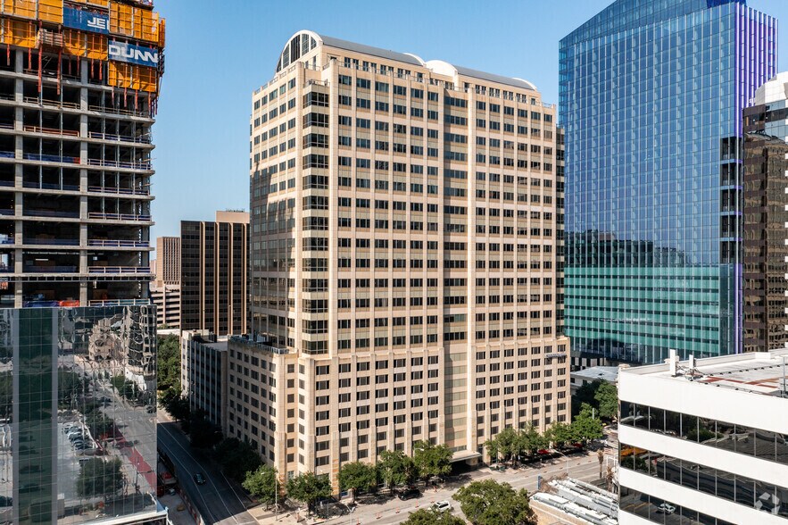 Primary Photo Of 300 W 6th St, Austin Office For Lease