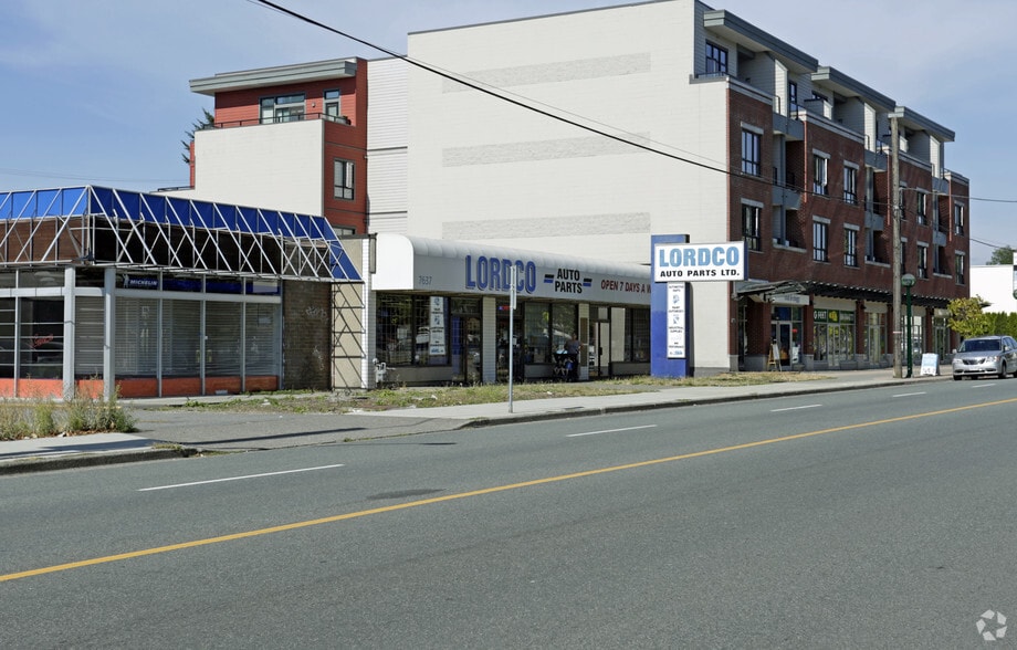 More Photos Of 7637 Edmonds St, Burnaby General Retail For Lease