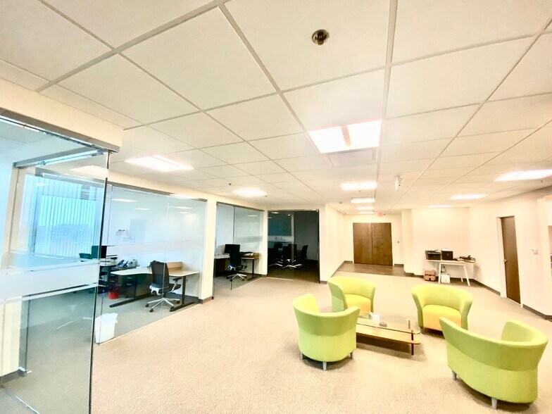 More Photos Of 65 Challenger Rd, Ridgefield Park Office For Lease