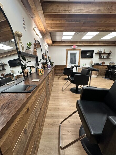 More Photos Of 1224 Post Rd, Fairfield Freestanding For Sale