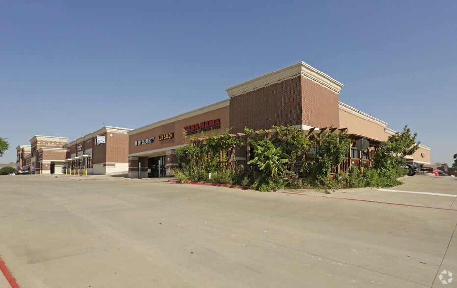 More Photos Of 4013-4017 14th St, Plano Unknown For Lease