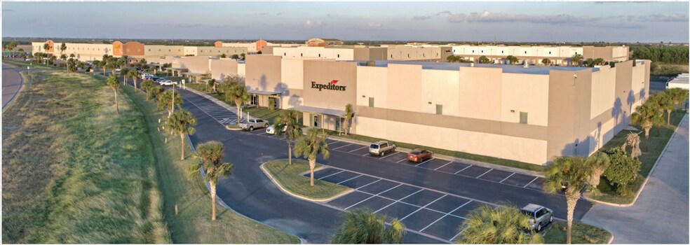 More Photos Of 1501 N International Blvd, Hidalgo Warehouse For Lease