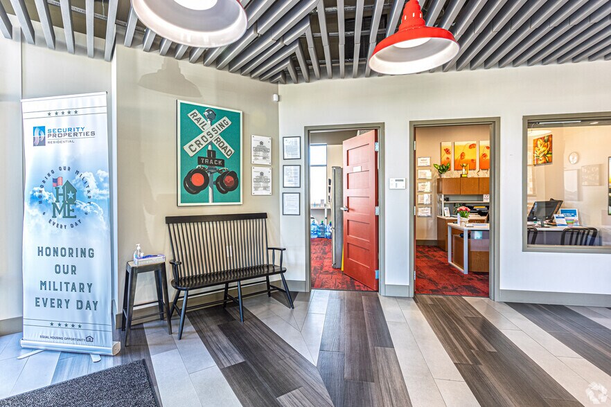 More Photos Of 1430 Wilmington Dr, Dupont Apartments For Lease