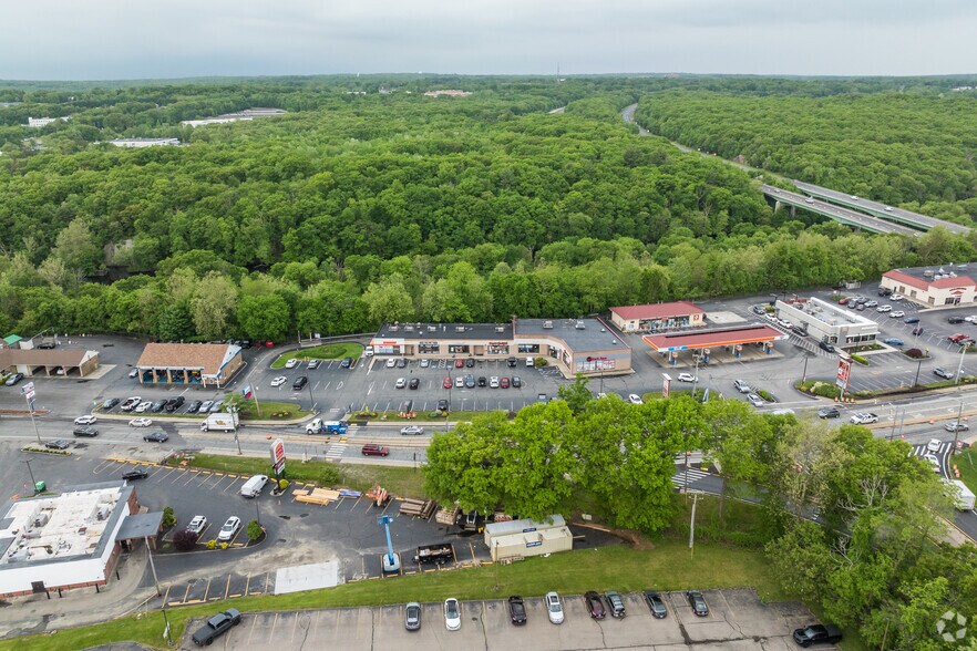 More Photos Of 1702-1726 Mendon Rd, Lincoln Storefront For Lease