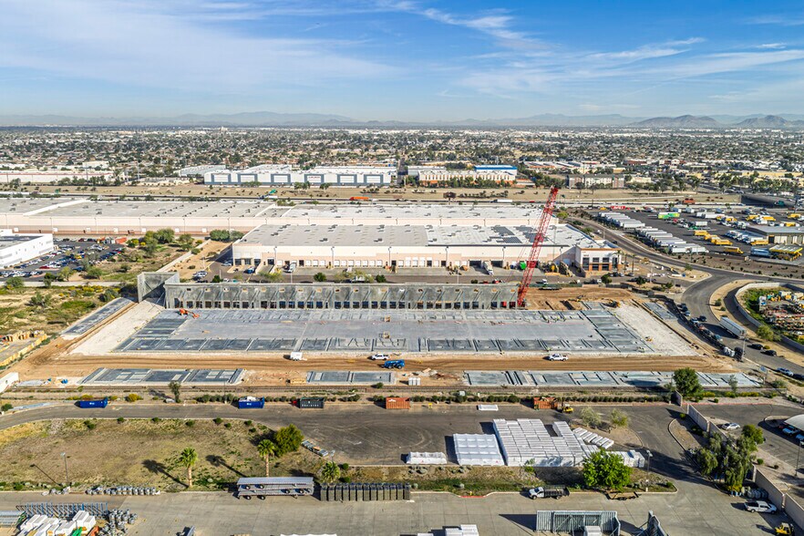 More Photos Of 844 N 44th Ave, Phoenix Warehouse For Sale