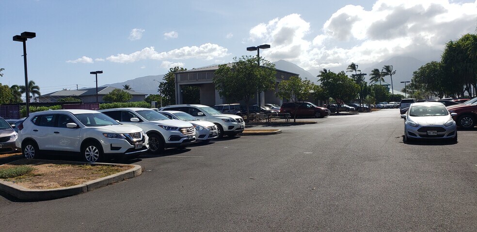 More Photos Of 405 Kele St, Kahului Auto Dealership For Lease