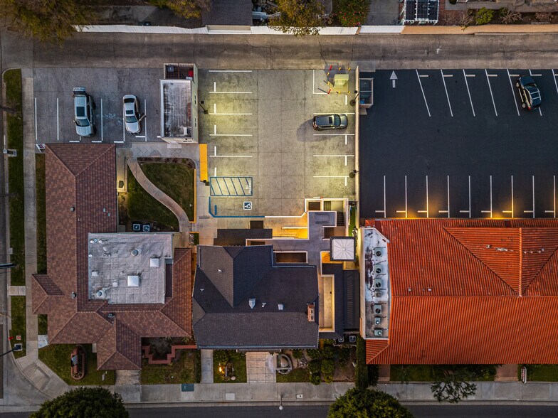 More Photos Of 615 E Chapman Ave, Orange Medical For Sale