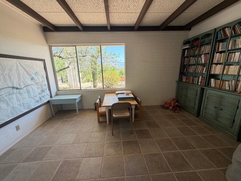 More Photos Of 1477 N Silverbell Rd, Tucson Religious Facility For Sale