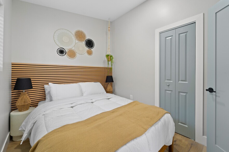 More Photos Of 3019-23 E 10th Street, National City Apartments For Sale