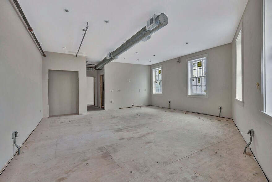 More Photos Of 4000 Colerain Ave, Cincinnati Apartments For Lease