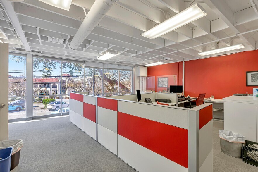 More Photos Of 134-138 Main St, Los Altos Storefront Retail Office For Lease