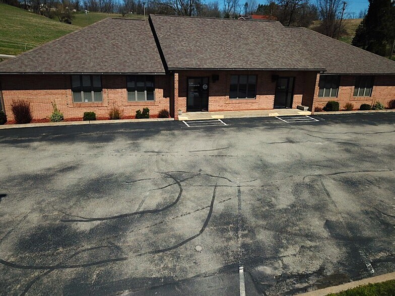 More Photos Of 155 Mount Pleasant Rd, West Newton Medical For Lease