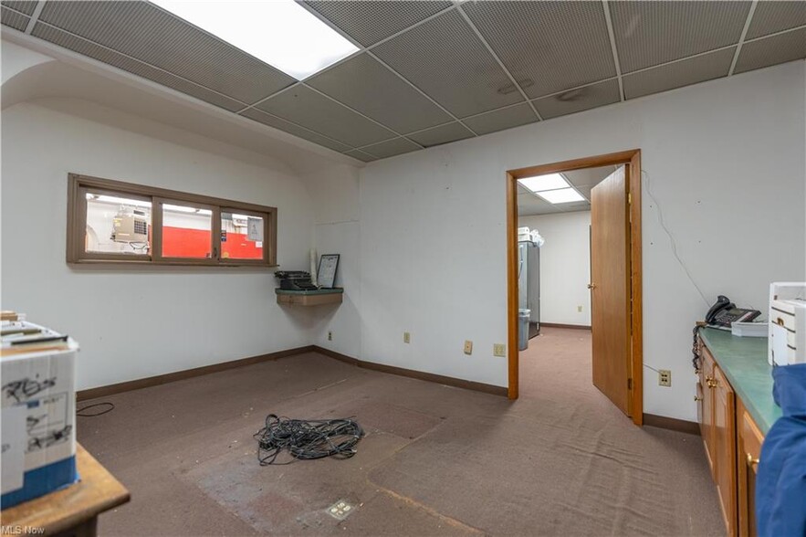 More Photos Of 314 Cherry Ave SE, Canton Warehouse For Sale