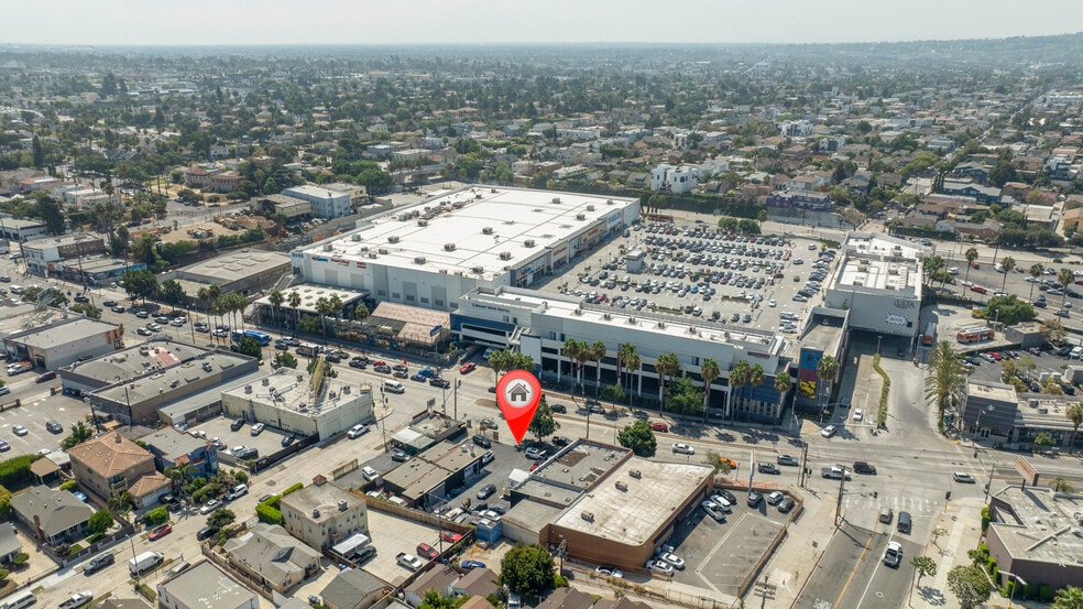 More Photos Of 4605–4619 W Pico Boulevard, Los Angeles Auto Repair For Sale