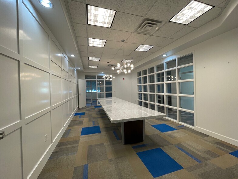 More Photos Of 552-580 W 800 N, Orem Medical For Sale