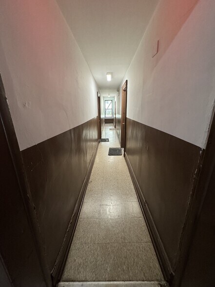 More Photos Of 251 E 236th St, Bronx Apartments For Sale