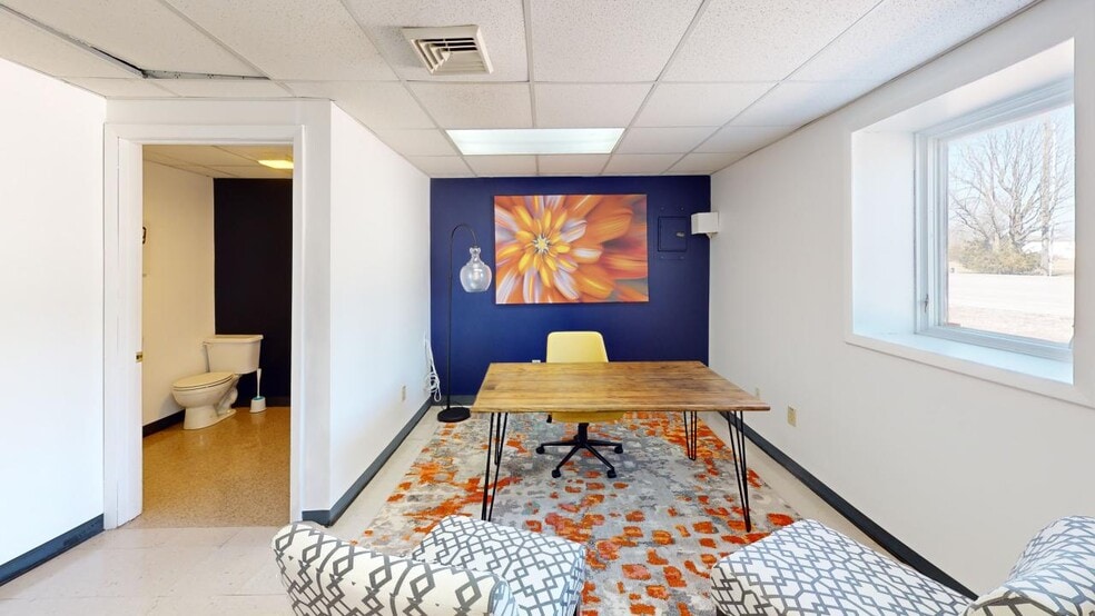 More Photos Of 7947 Southeastern Ave, Indianapolis Loft Creative Space For Sale