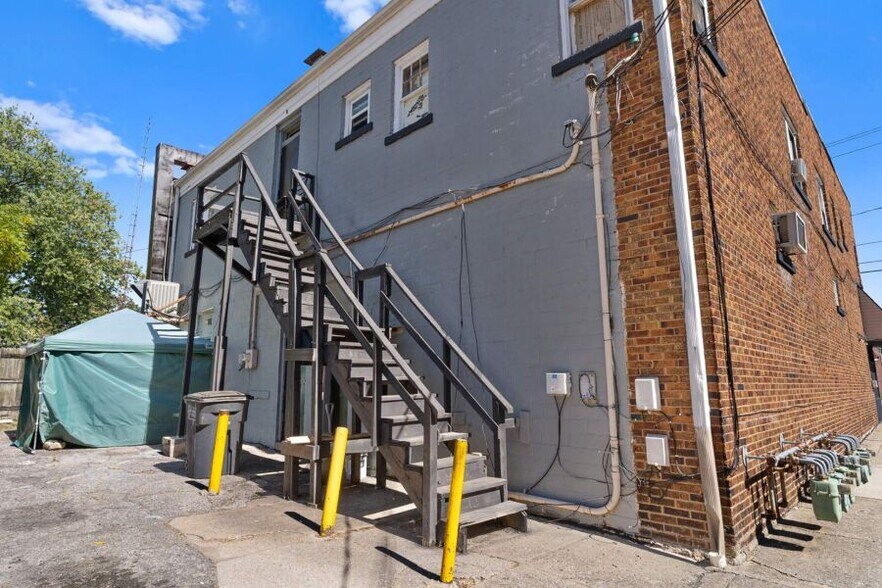 More Photos Of 3502 Upton Ave, Toledo Multifamily For Sale