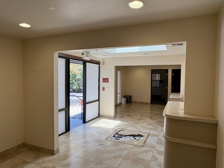 More Photos Of 331 E Cotati Ave, Cotati Office For Sale