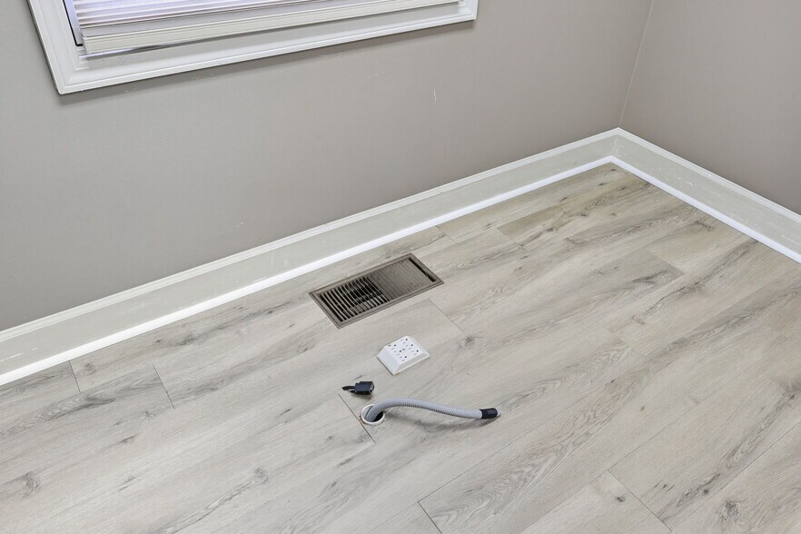 More Photos Of 224 Shallowford Rd NW, Gainesville Medical For Lease