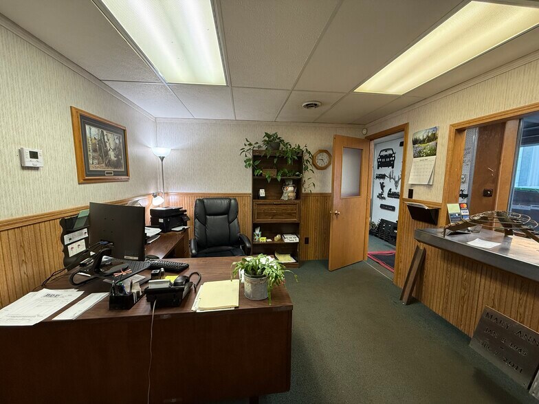 More Photos Of 600 25th Ave N, Wisconsin Rapids Industrial For Sale
