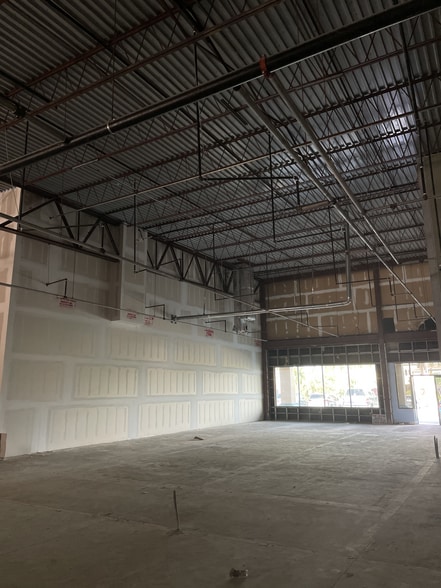 More Photos Of 1708 Cape Coral Pky, Cape Coral Medical For Sale