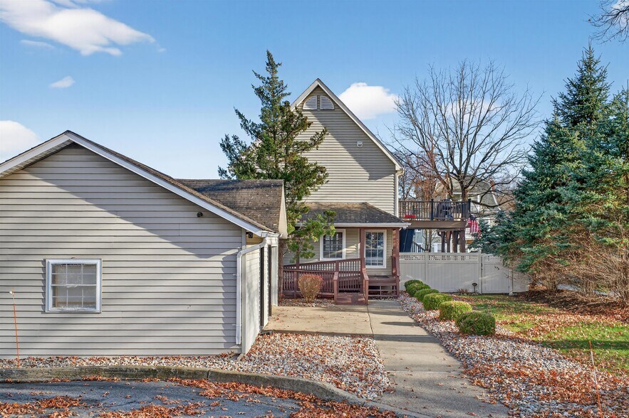 More Photos Of 531 Route 32, Highland Mills Office For Sale