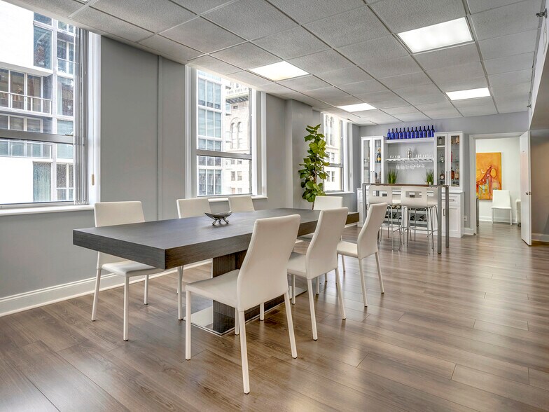 More Photos Of 168 SE 1st St, Miami Loft Creative Space For Sale