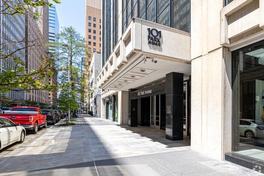 More Photos Of 101 Park Ave, Oklahoma City Office For Lease