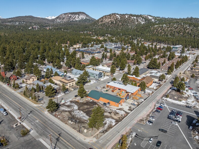 More Photos Of 283 Sierra Manor Rd, Mammoth Lakes Freestanding For Sale