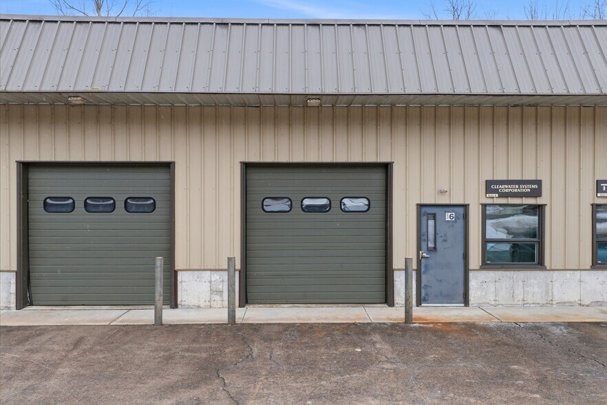 More Photos Of 900 Industrial Park Rd, Deep River Manufacturing For Sale