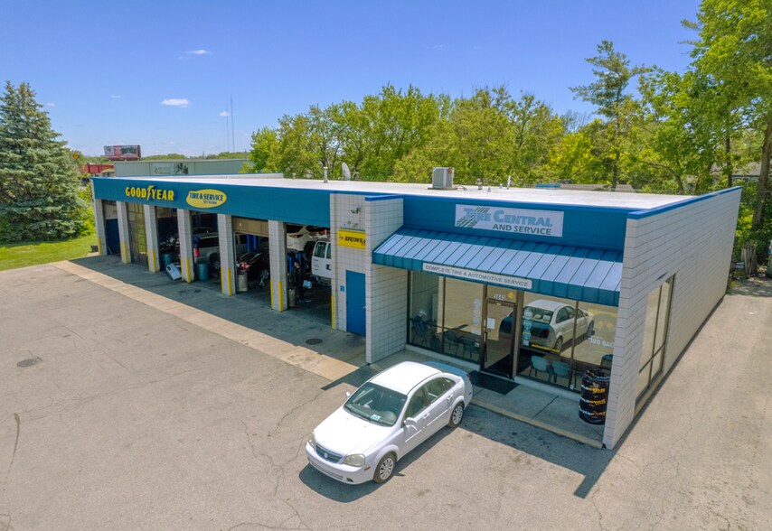 More Photos Of 3643 W 86th St, Indianapolis Auto Repair For Sale
