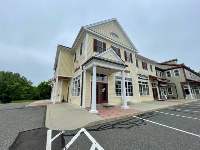 More Photos Of 245 Amity Rd, Woodbridge Storefront Retail Office For Lease