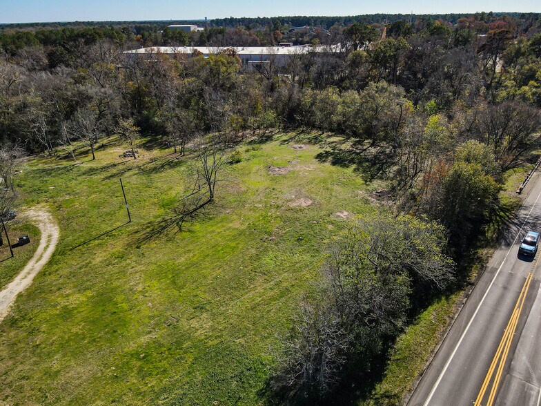 More Photos Of 11104 TX-75, Willis Land For Sale