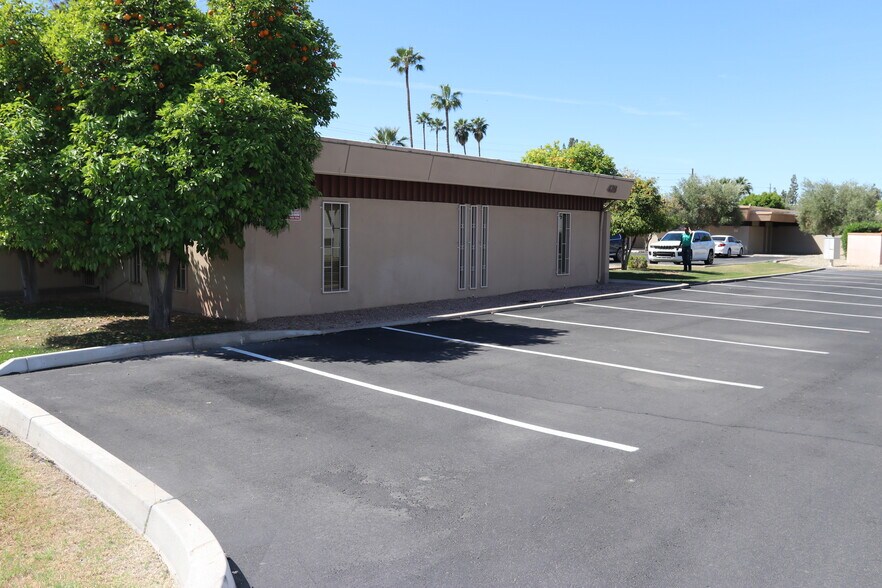 More Photos Of 428 E Southern Ave, Tempe Office For Sale