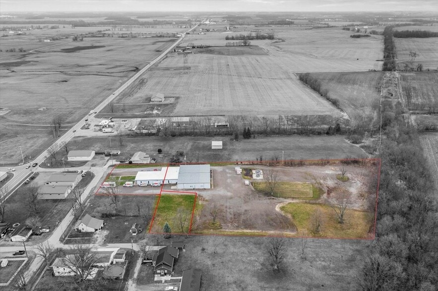 More Photos Of 6886 Wishart St, Huntsville Light Distribution For Sale