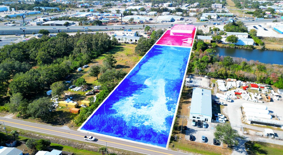 More Photos Of 13755 U.S. Highway 19 N, Clearwater Warehouse For Lease