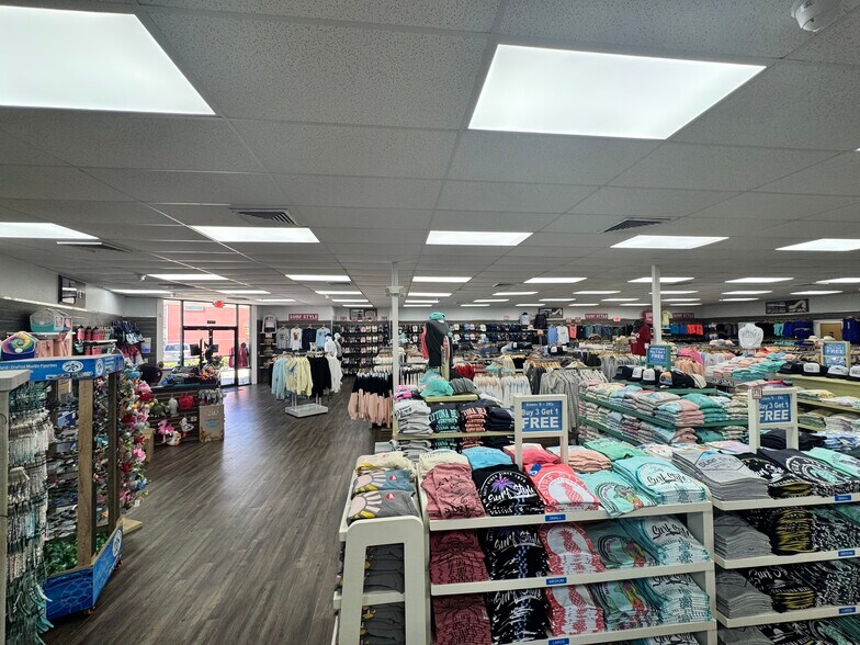 More Photos Of 1310 S Atlantic Ave, Daytona Beach Freestanding For Sale