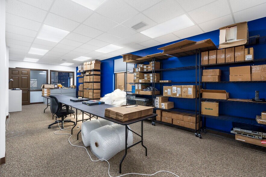 More Photos Of 4136 South Scenic, Springfield Office For Lease