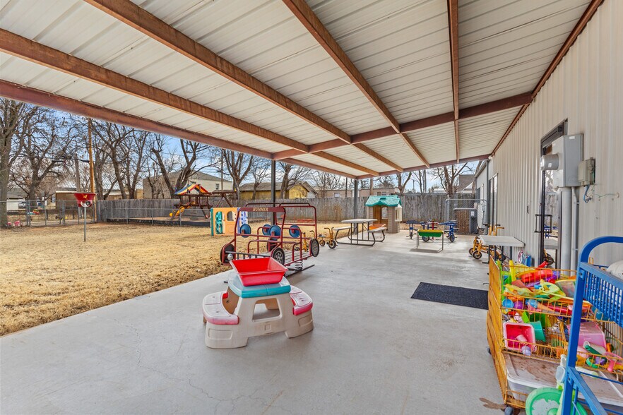 More Photos Of 217 N 6th St, Kingfisher Schools For Sale