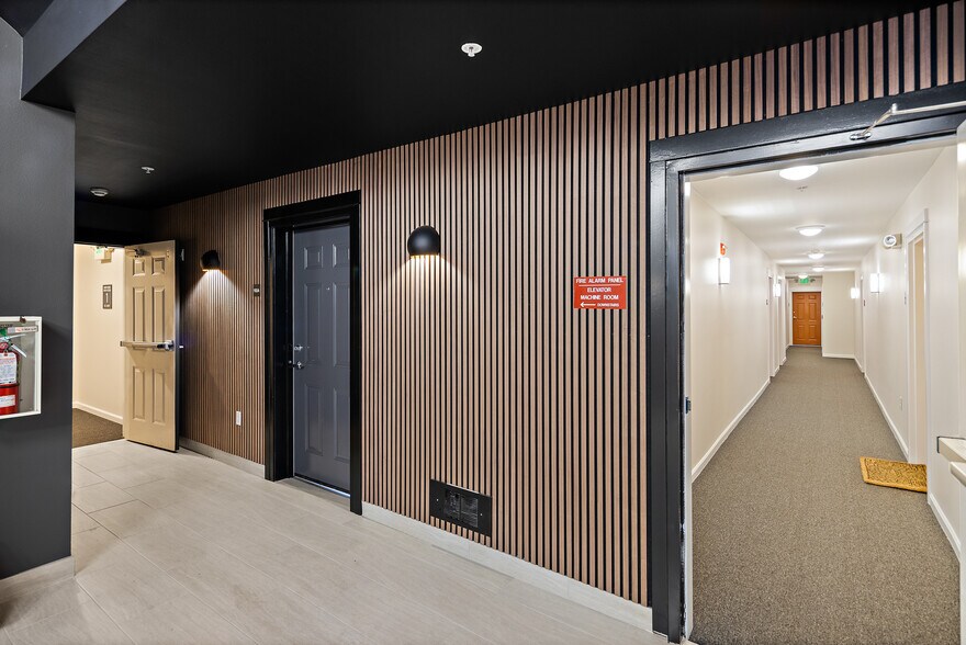 More Photos Of 711 N 35th St, Seattle Apartments For Lease