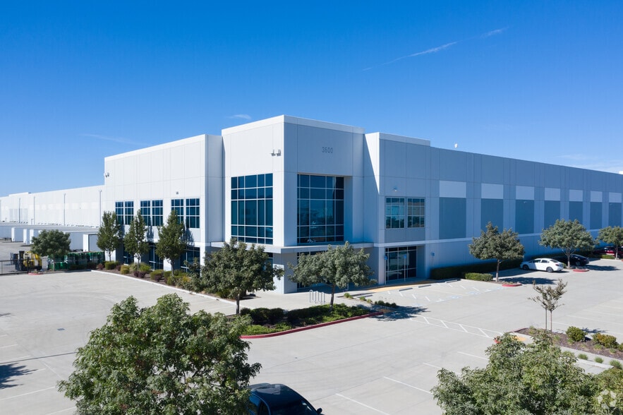 Primary Photo Of 3600 Massie Ct, West Sacramento Warehouse For Lease