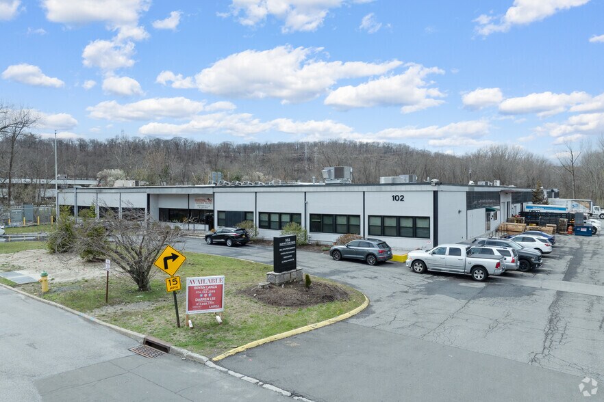 More Photos Of 102 Fairview Park Dr, Elmsford Warehouse For Lease