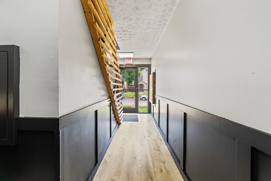 More Photos Of 1309 Fair Ave, Columbus Apartments For Sale