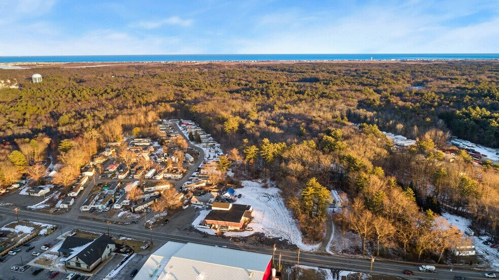 More Photos Of 188 Lafayette Rd, Salisbury Restaurant For Sale