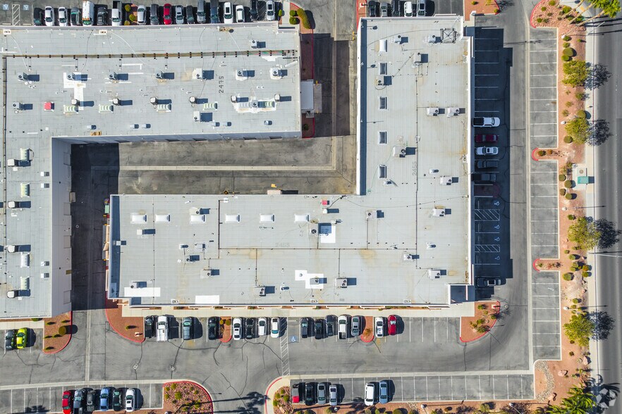 More Photos Of 2455 W Cheyenne Ave, North Las Vegas Light Manufacturing For Lease