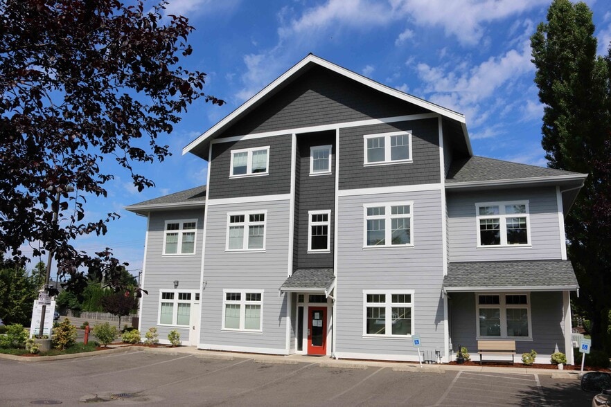 More Photos Of 1740 Pottery Ave, Port Orchard Medical For Sale