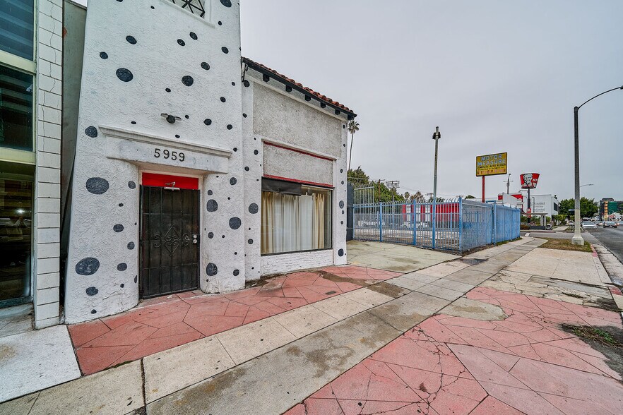 More Photos Of 5959 W 3rd St, Los Angeles Storefront Retail Office For Lease