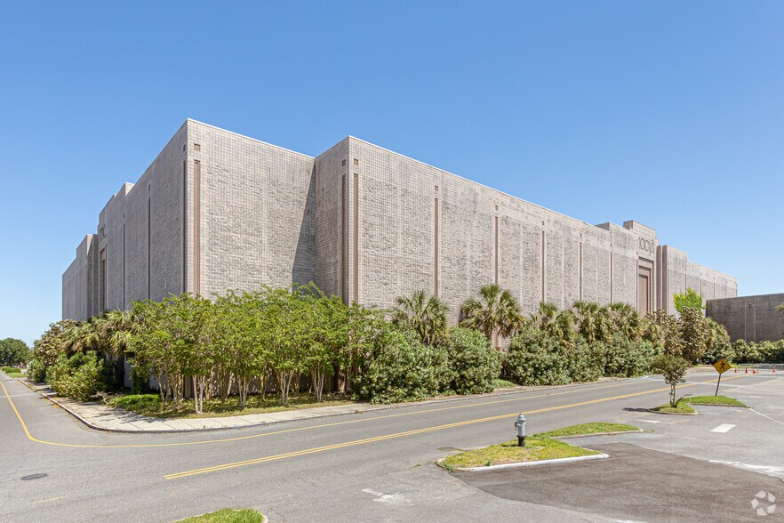 More Photos Of 1305-1401 W Esplanade Ave, Kenner Unknown For Lease